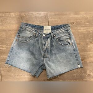 One teaspoon denim shorts size 29 new with tags